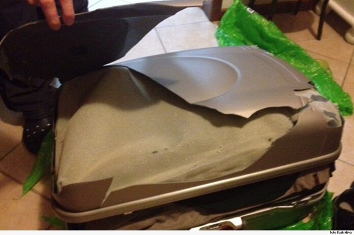 Azul deverá indenizar cliente em R$ 10 mil