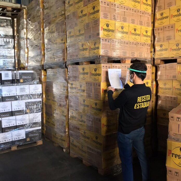 Receita Estadual desarticula esquema de fraudes no setor de vinhos