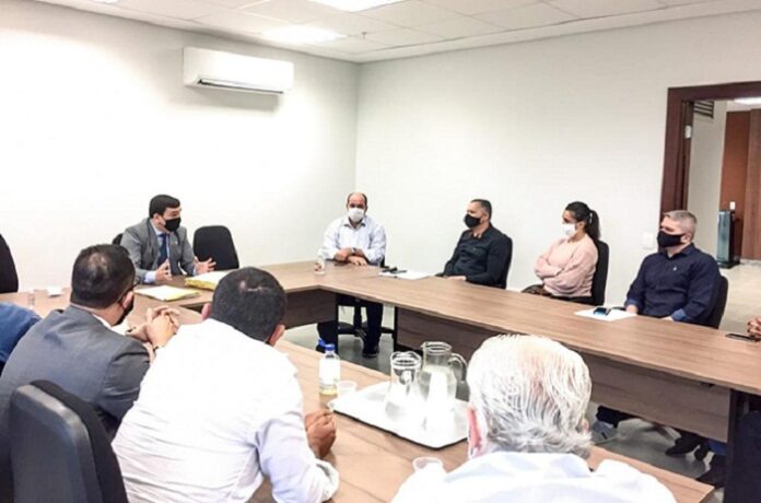 MPMG e municípios celebram acordo de adesão ao Plano Minas Consciente na comarca de Governador Valadares