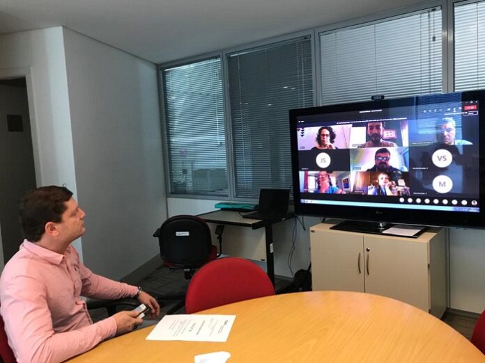 União empresarial pela cadeia produtiva da comunicação