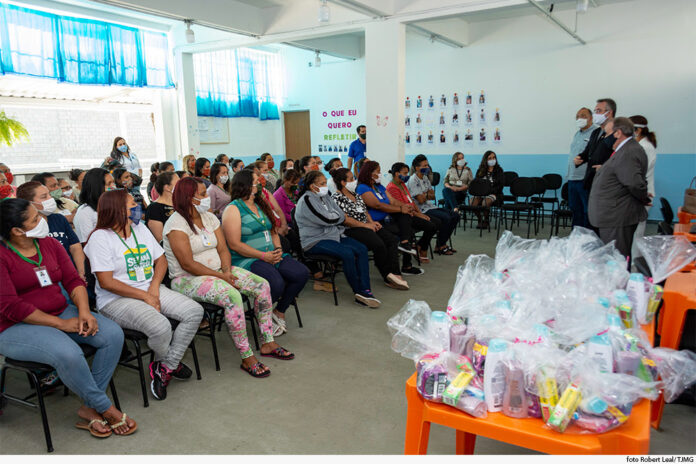 TJMG comemora Dia Nacional do Voluntariado com entrega de doações