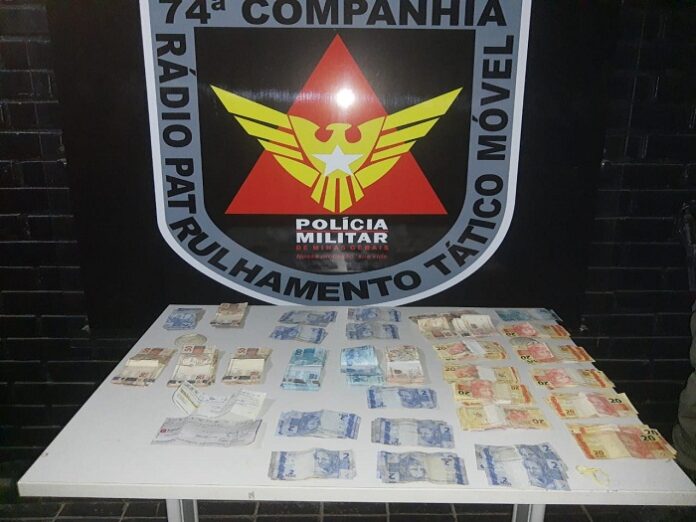 Polícia Militar prende mulheres por subtração de dinheiro esquecido por cliente dentro de casa lotérica