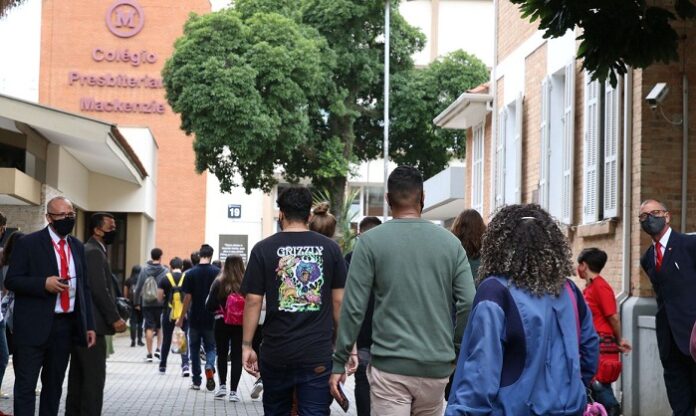 Invisibilidade e Registro Civil: tema da redação do Enem 2021