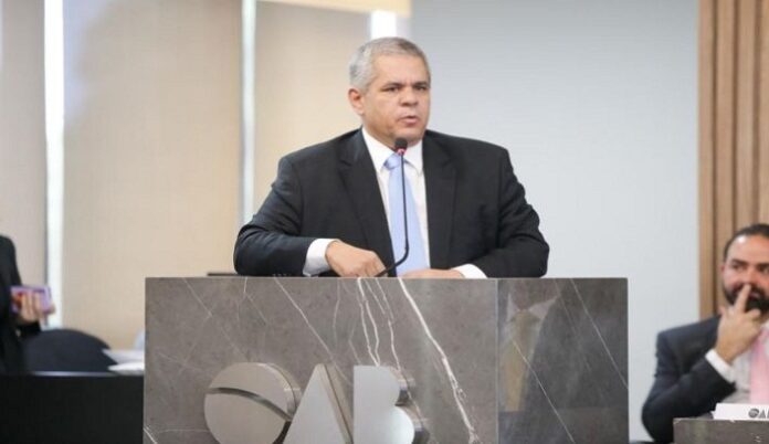Ex-presidente da OAB-MG, Antônio Fabrício, é escolhido para lista sêxtupla do TST