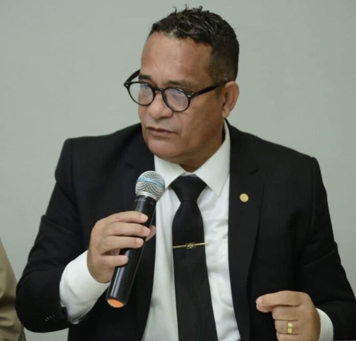 Adultização Digital: Desafios Jurídicos e Sociais na Proteção de Crianças e Adolescentes