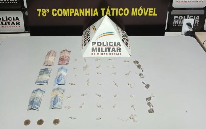 Homem é preso com droga durante operação da PM em Almenara