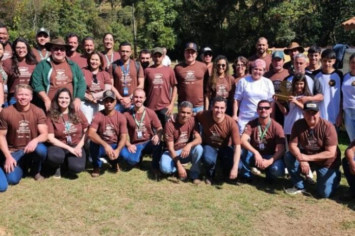 Missão técnica do Sistema Faemg Senar impulsiona queijarias do Vale do Suaçuí