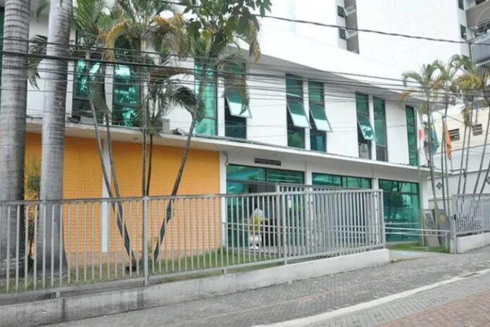 Bíblia nas escolas já é lei em Divinópolis