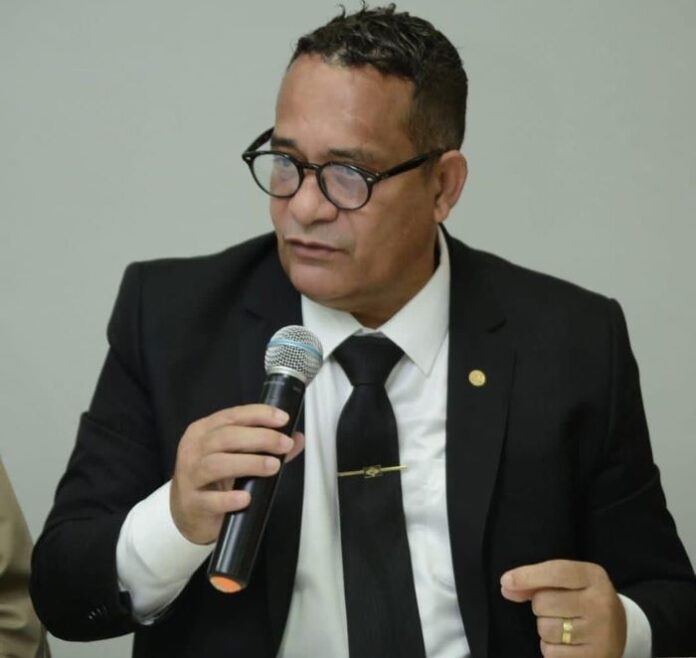Dr. Jéferson Botelho conclui nove cursos de qualificação promovidos pelo Programa de Integridade da PRODEMGE