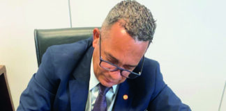 Dr. Jeferson Botelho