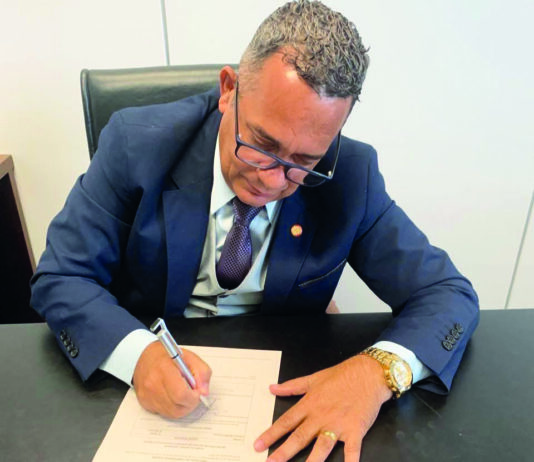 Dr. Jeferson Botelho