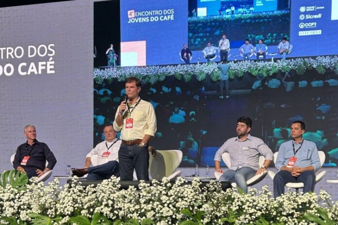 Encontro celebra o poder de transformação da nova geração