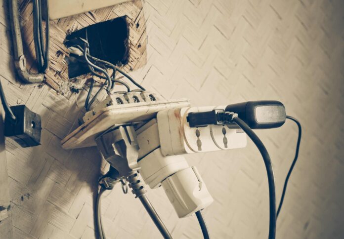 Vai descansar no carnaval? Veja as dicas da Cemig para um feriadão com segurança em relação à eletricidade