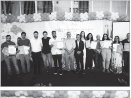 Com entrega de títulos de imóveis, Governo de Minas encerra espera de décadas de quase 400 famílias na cidade de Padre Paraíso