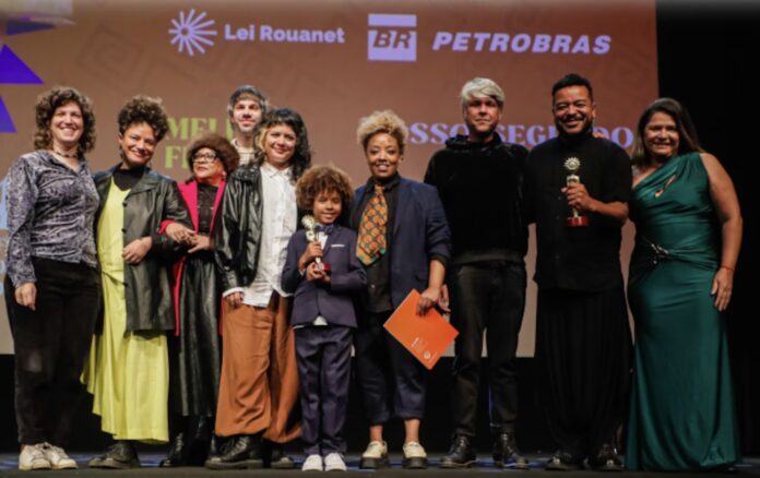 Filme mineiro ‘Nosso Segredo’ vence o Festival de Gramado e coloca Minas Gerais no topo do cinema brasileiro
