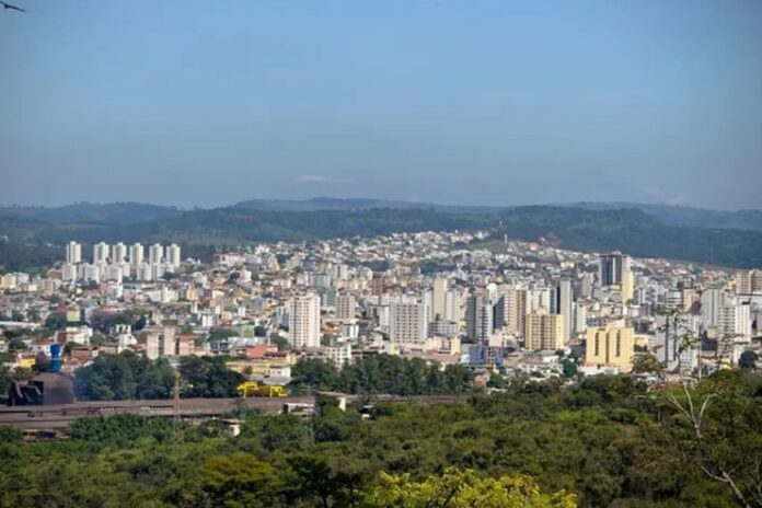 Divinópolis virou um fenômeno na política